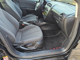 SEAT LEON 1.4i MPI 1.MAJITEL r.v.2012 - 17