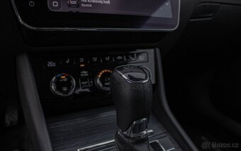 Škoda Superb 2.0 TDI 2021 - 17