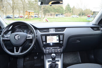 PRODÁM ŠKODA OCTAVIA KOMBI 2.0TDI 150PS 2016 NAVI,TAŽNÉ - 17