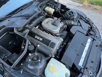 Roadster BMW Z3 cabrio 1.9i - 1997 - hardtop - nové ME+TK - 17