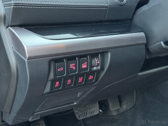 Subaru Outback 2,5i CVT Premium Harman Kardon, LED, Pano - 17
