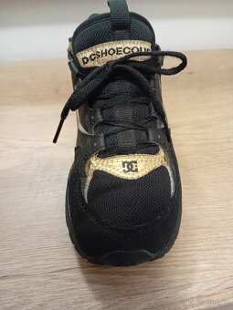 DC dámské tenisky vel. 37/37,5 kožené - 17