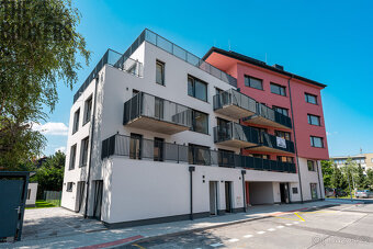 Prodej bytu 2+kk se zahradou  116 m2, Praha 6 - Suchdol - 17