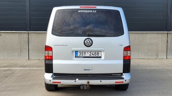 Prodám Volkswagen Transporter T5 9 míst - 17