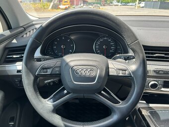 Audi Q7 3,0 3,0 TFSI 4X4 - MÁLO KM - 17