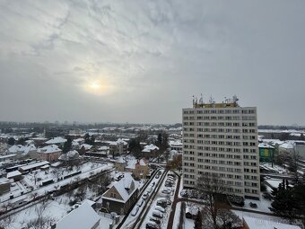 Pronájem 3+1, 80m2, 11 patro, Slezske - 17