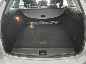 Opel Astra 1,6 CDTi 81kW Excite ST - 17