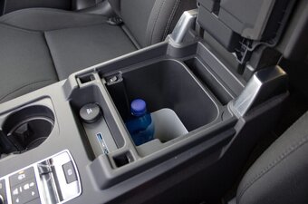 Land Rover Discovery 3.0 SDV6 SE - 17