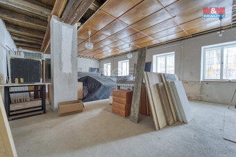 Prodej nájemního domu, 1172 m², Planá - 17