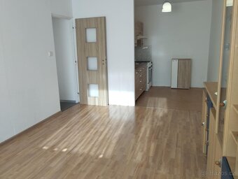 Prodej bytu 2kk 42m2 Mělník ul. Vlasákova - 17