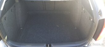 Škoda Octavia 2 Combi 1,6 TDI 77kw - 17