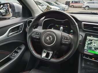 MG ZS 1.5 78kW 84tkm Panorama DAB Kessy - záruka Autodraft - 17