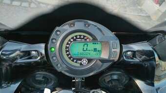 Yamaha FZ6 Fazer - 17