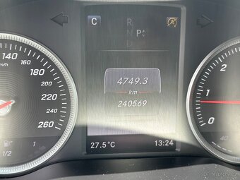 Mercedes-Benz Třídy C, C220 cdi 125 kw AUTOMAT AMG - 17