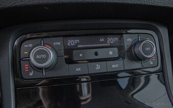 VW Touareg II 3.0 V6 TDI BMT 4MOTION Mountain - 17