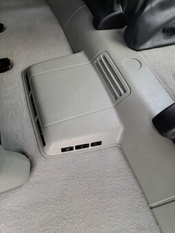 Opel Vivaro Tour - 17