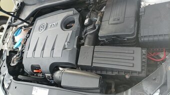 Volkswagen Golf 6 - 17