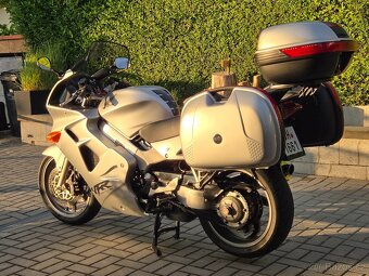 Honda VFR 800fi RC46 TOP výbava a stav - 17