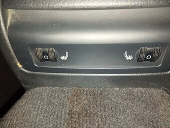 AUDI A4 Cabrio 3,0 TDI quattro TOP - 17