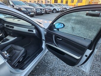 BMW Řada 3 325XDrive Led Xenon - 17