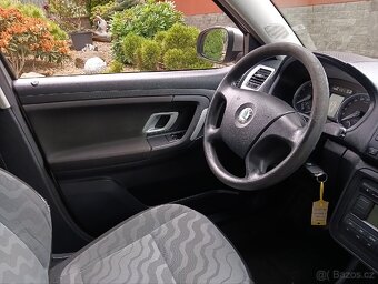Škoda fabia 1.2 htp-51kw,org.km,po stk,top výbava,r.2009 - 17