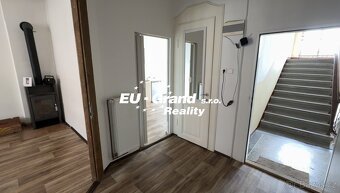 Varnsdorf - prodej činžovního domu - 860 m2 s pozemkem - 17