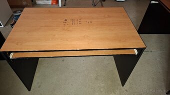 Stůl kancelářský Pracovní stůl - 17