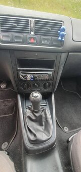 VW Golf 4 1.4 - 17