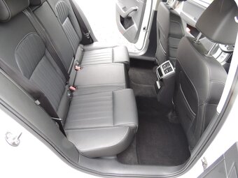Škoda Superb Combi 2.0TDi,110kw,Style,2022,Webasto,1maj,-21% - 17