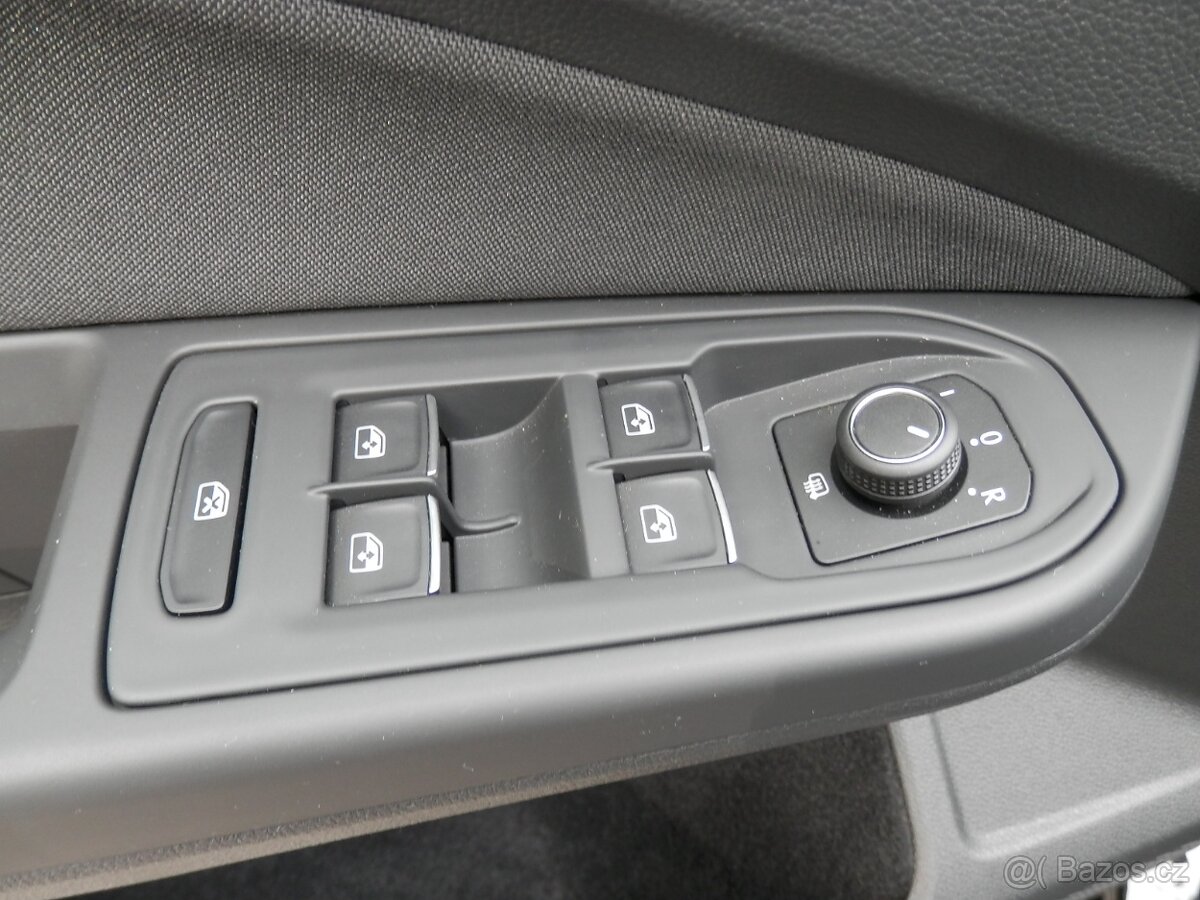 VW Golf 1.5TSi 110Kw, Navi, 13tis. Km DPH - 18