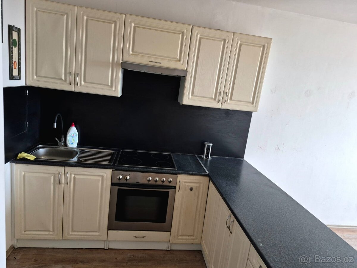 Prodej bytu 2kk - 18