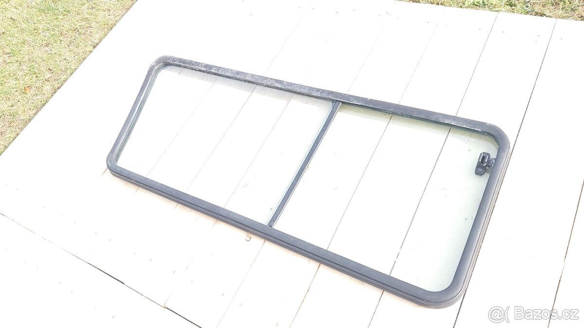 Nissan Patrol Španěl – SKLO PZ 3DV - 18