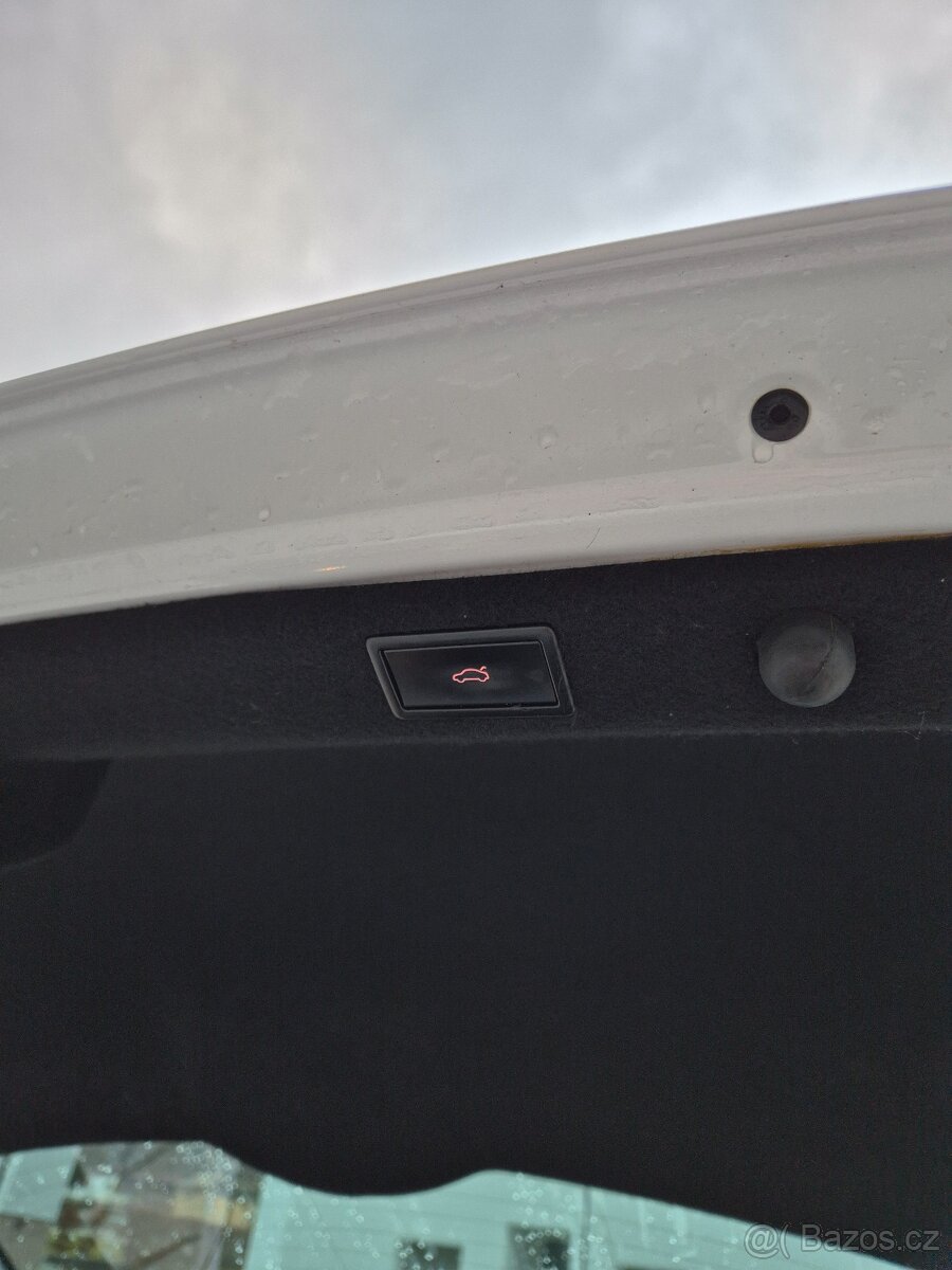 Škoda Superb 3,4x4,manual. 110kw - 18