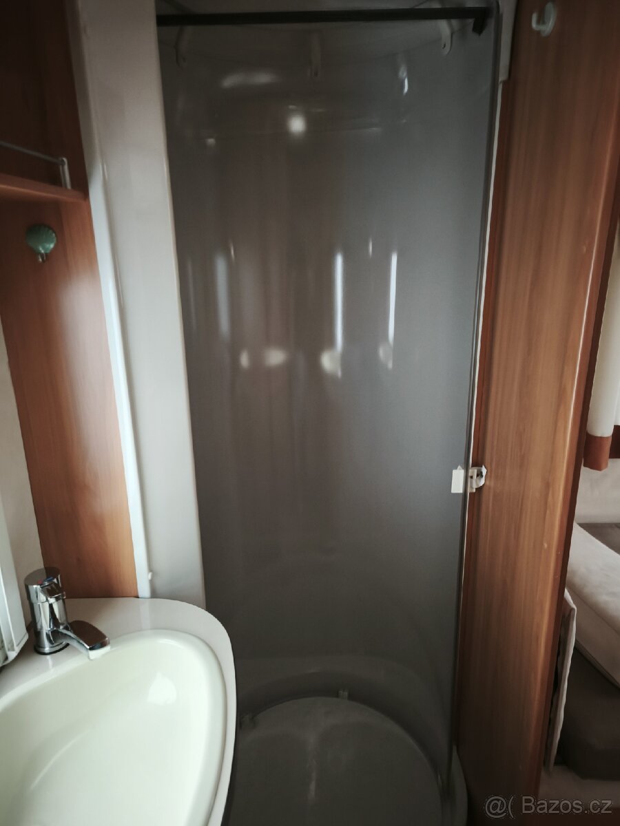 Karavan Knaus - Wilk S4 - 18