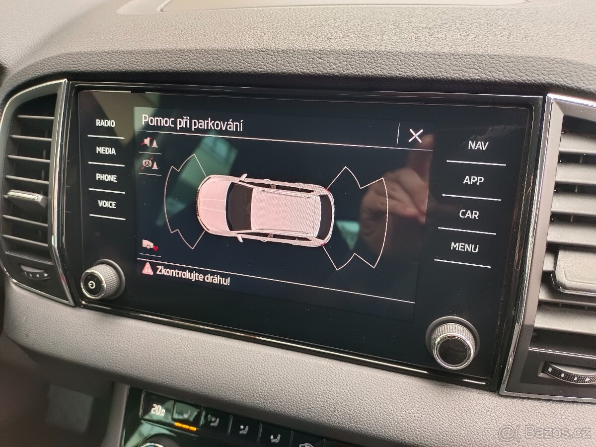 Škoda Karoq 1.5TSI 110kW DSG ACC Tažné - záruka Autodraft - 18