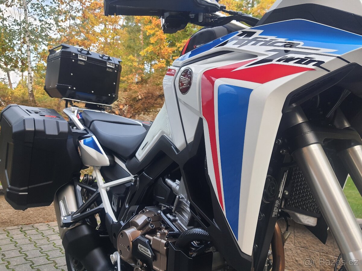 CRF 1100 L Africa Twin DCT - TOP STAV 8000 KM - 18