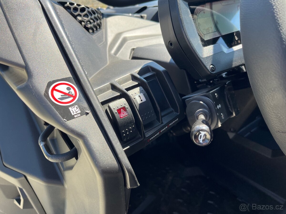 CAN-AM MAVERICK X3 Turbo RS - 18