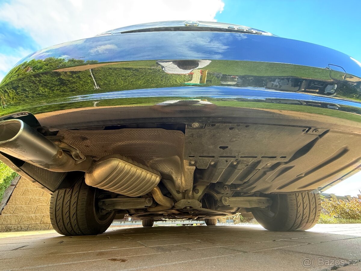 BMW 320D 130kW KABRIO / 1.Maj-04/2009-158.661km / TOP STAV - 18