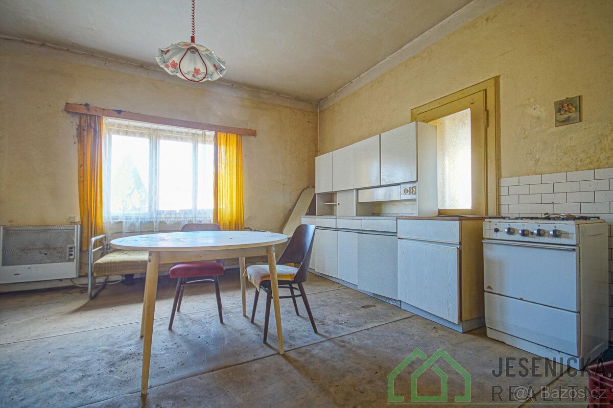 Prodej rodinného domu Supíkovice - 18