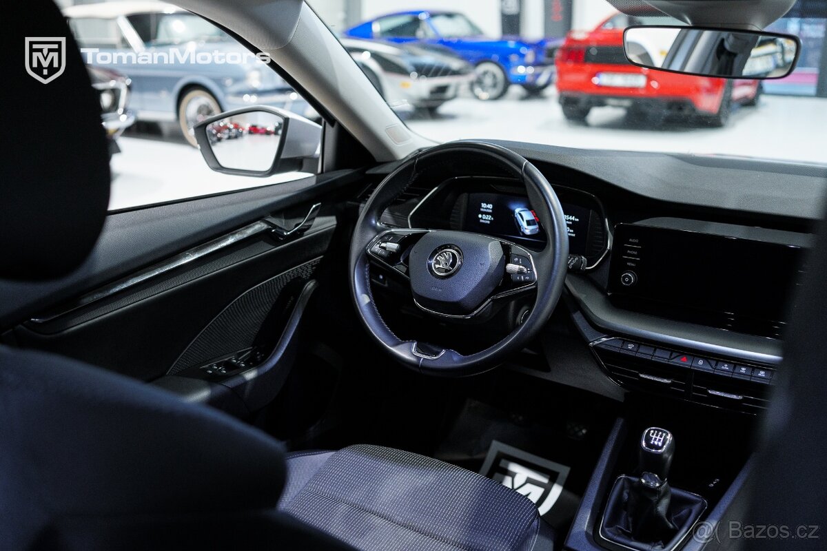 Octavia 2.0L TDI Ambition, 2022 - 18