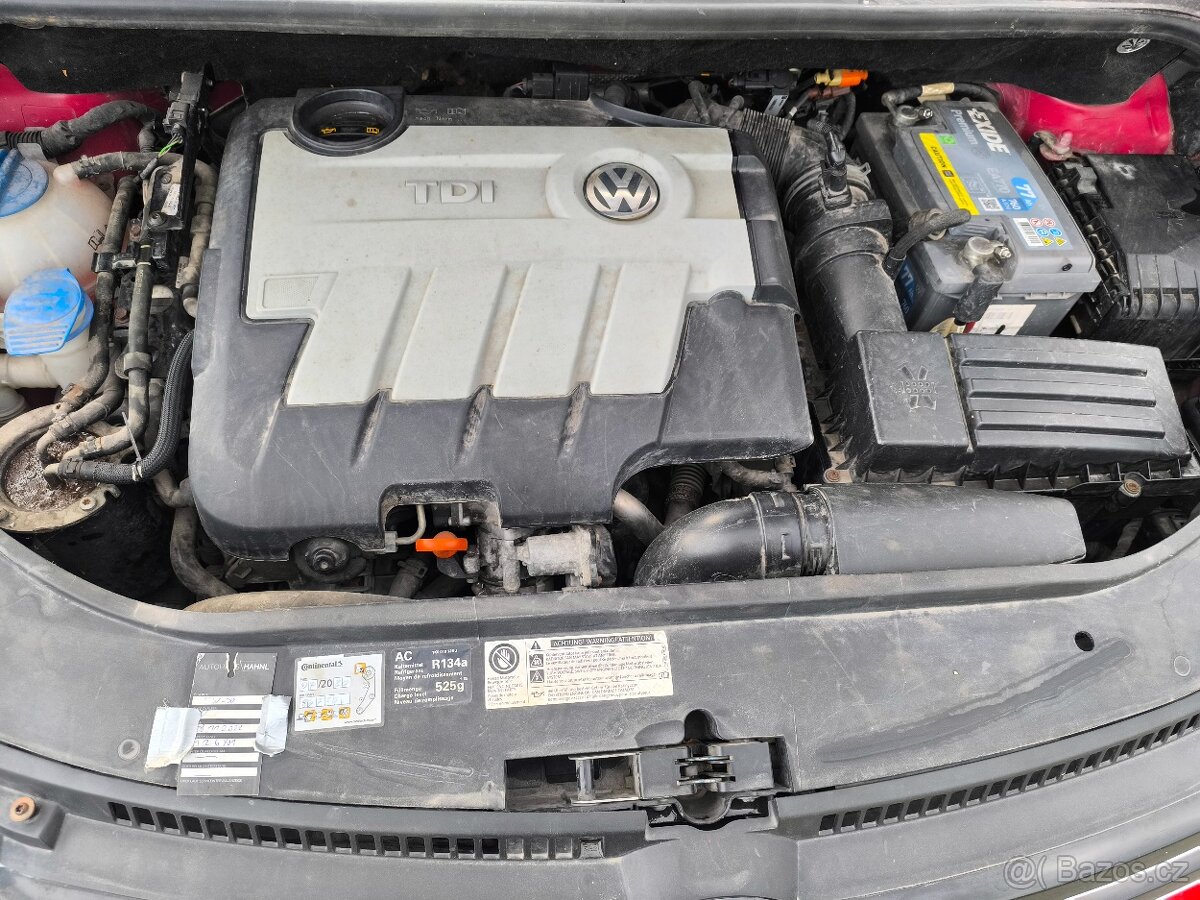 Volkswagen Golf Plus, 2.0TDI,KRÁSNÝ,VÝBAVA,JEN135TKM - 18