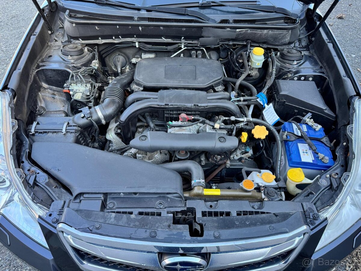 Subaru Legacy 2.5 - 18