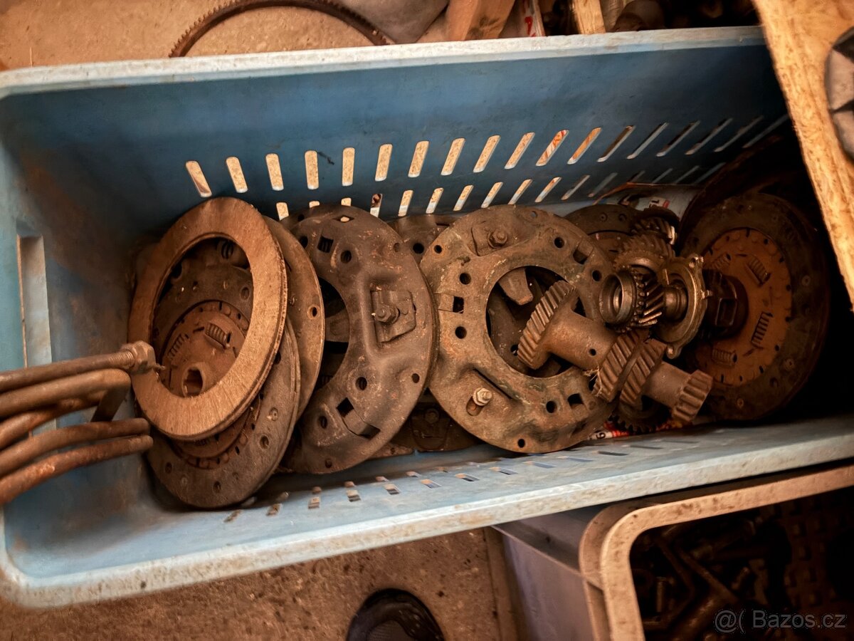 Náhradní dily Škoda - 18