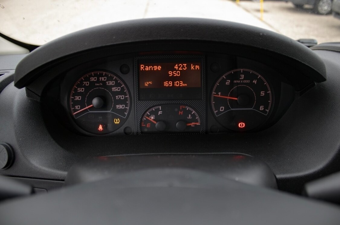 Peugeot Boxer 2.0 BlueHDi • 9-miestny • - 18