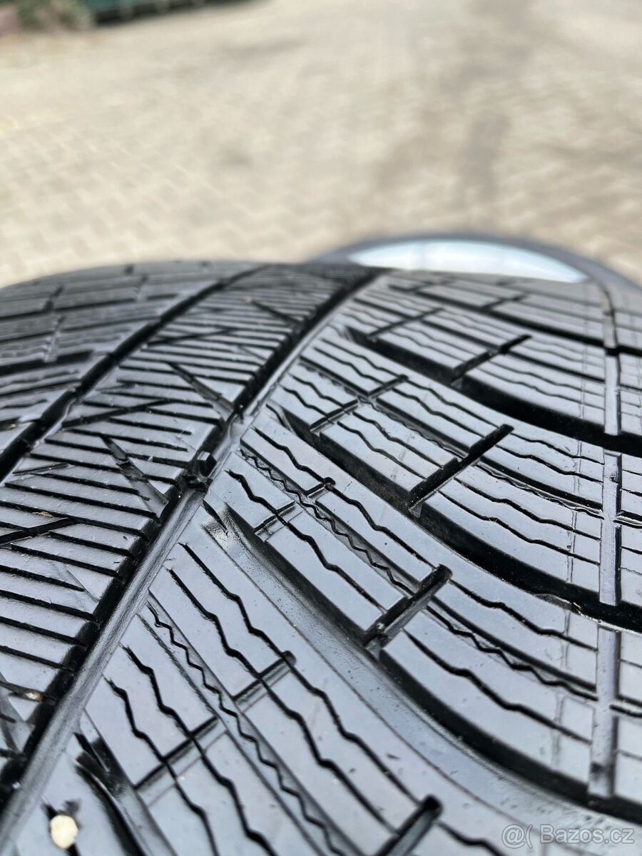 PORSCHE CAYENNE, kola 20", ZIMNÍ Pneu - 18