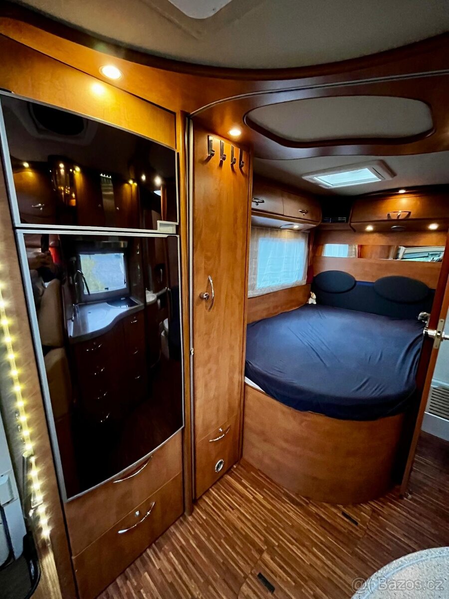 Obytné auto, polointegrované Carthago Chic c-line - 18