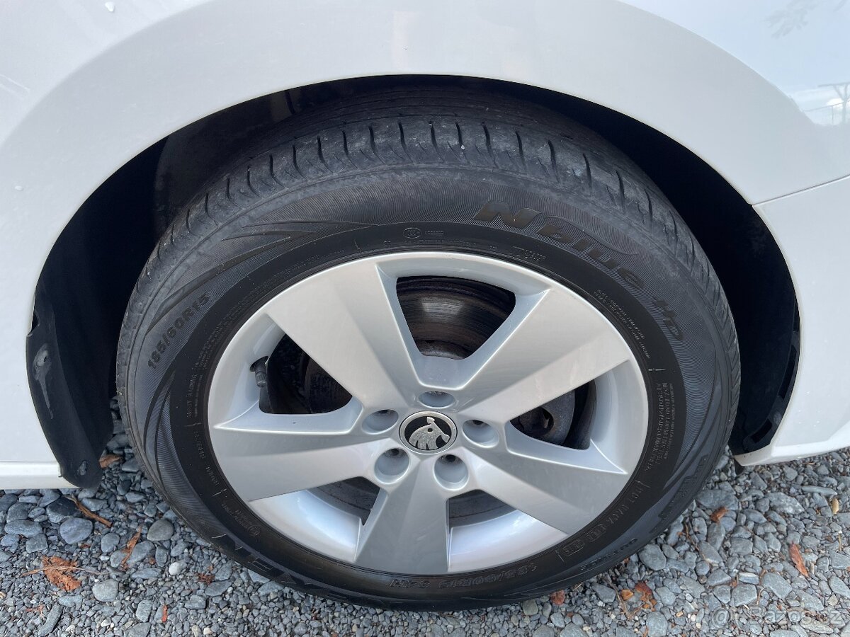 Škoda Fabia 1,0 TSi Serviska, DPH, Senzory - 18