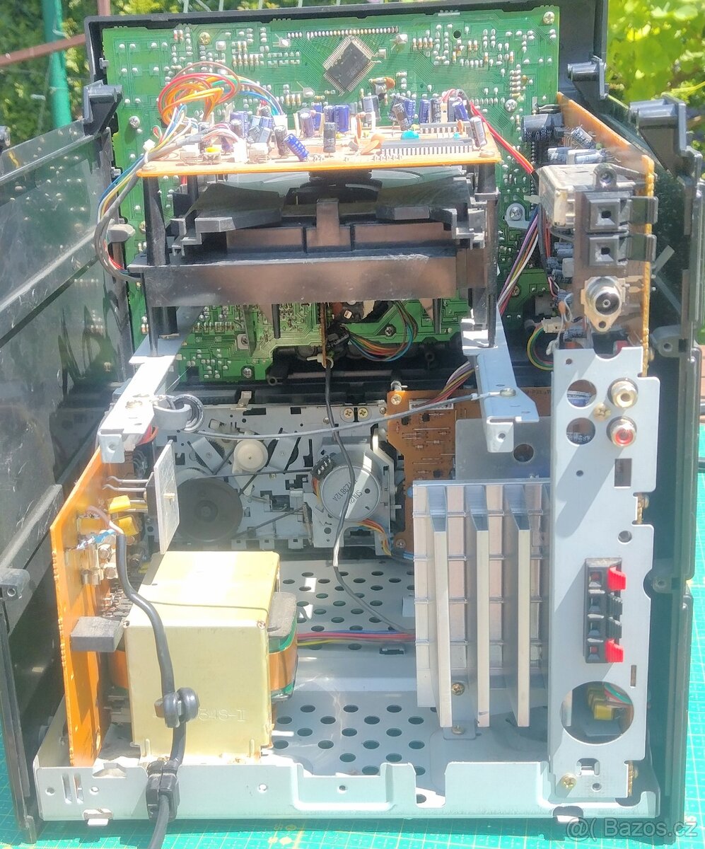 Hifi věž SHARP CD-S370H – trojkombinace CD-rádio-double tape - 18