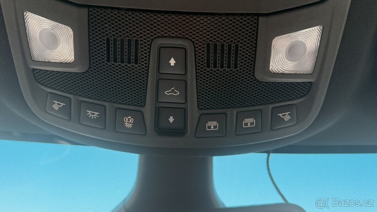 Foed Edge 2019 ST-Line 2.0 175kw-238 koní - 18