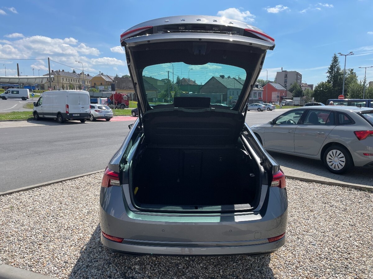 Škoda Octavia IV 2.0 TDi - Ambition PLUS - 18